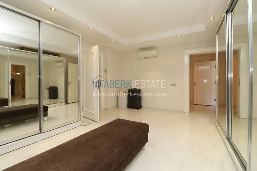 Purchase  Luxury villa with panoramic views of the sea and the castle in Alanya — Kucukhasbahce district 32 