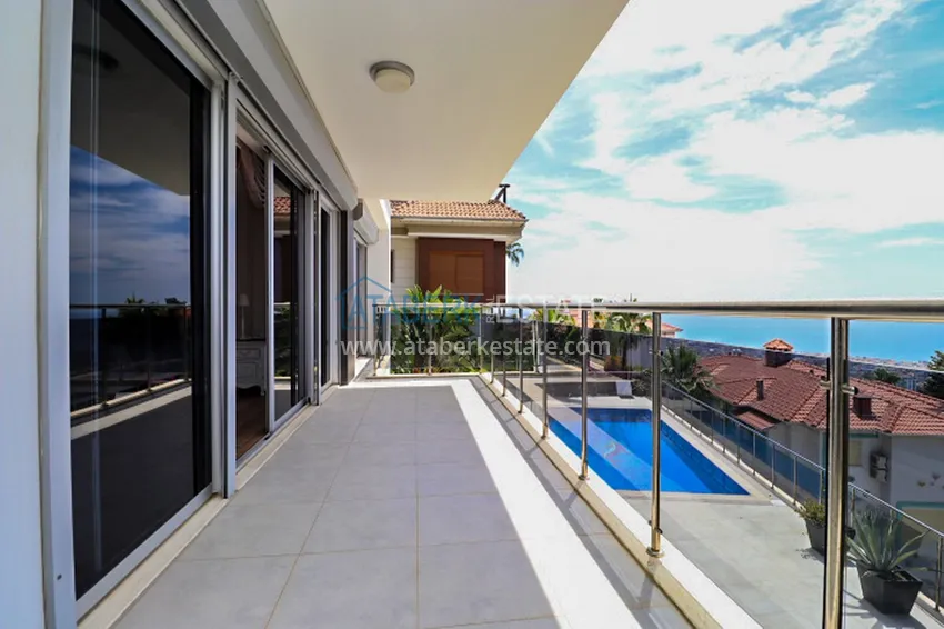 Purchase  Luxury villa with panoramic views of the sea and the castle in Alanya — Kucukhasbahce district 40 