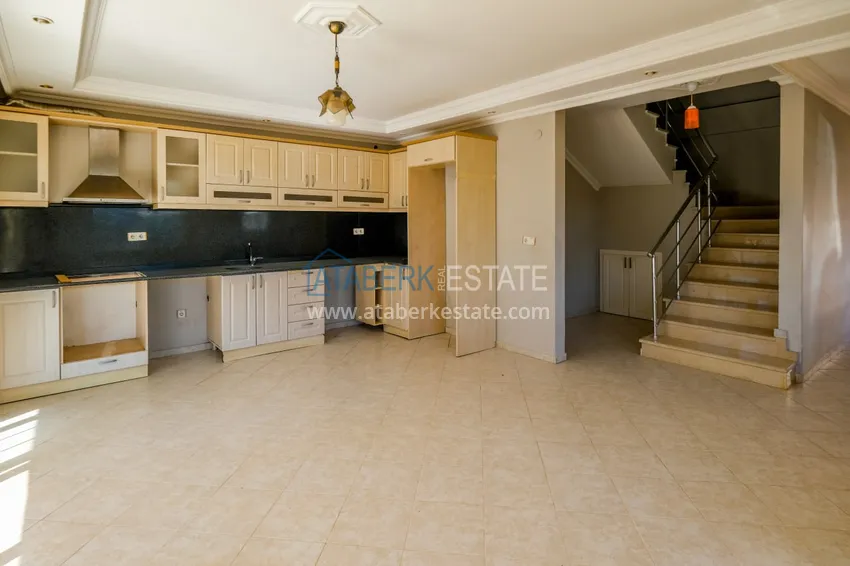 Purchase  Three-storey villa in Alanya - Demirtash district. Suitable for citizenship and residence permits  3 