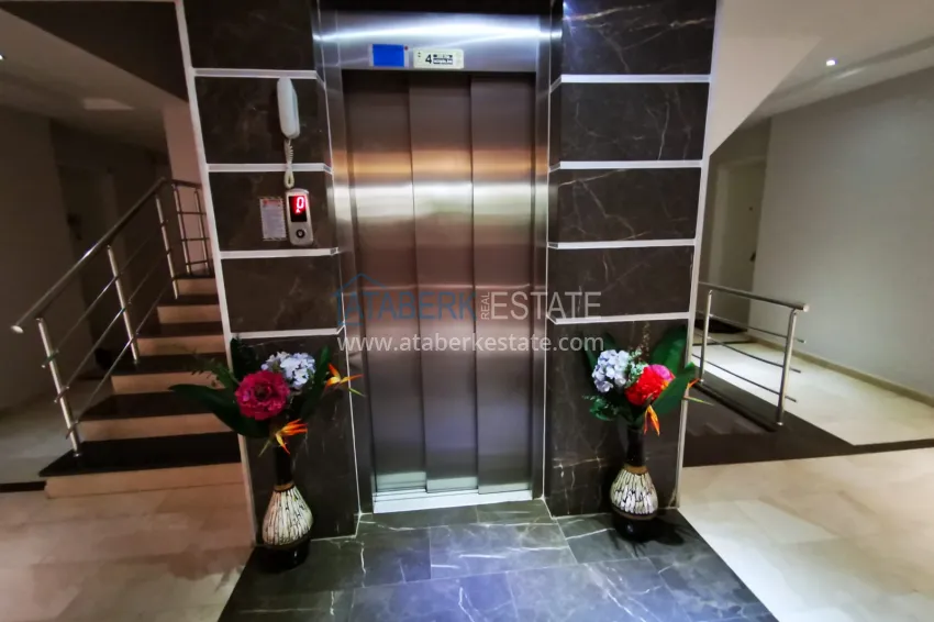 One bedroom apartment with a glazed balcony in Alanya, Oba district 16 