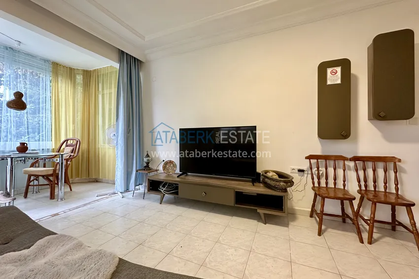 Purchase  1+1 apartment with furniture, sea and marina views in Alanya — Kale district 3 