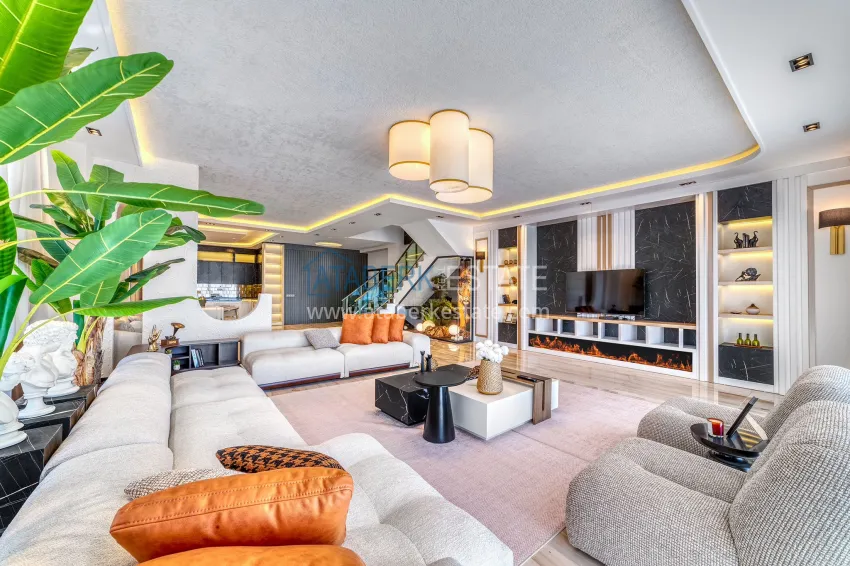 Purchase A fashionable triplex with an exclusive design in Kargicak district, Alanya 10 