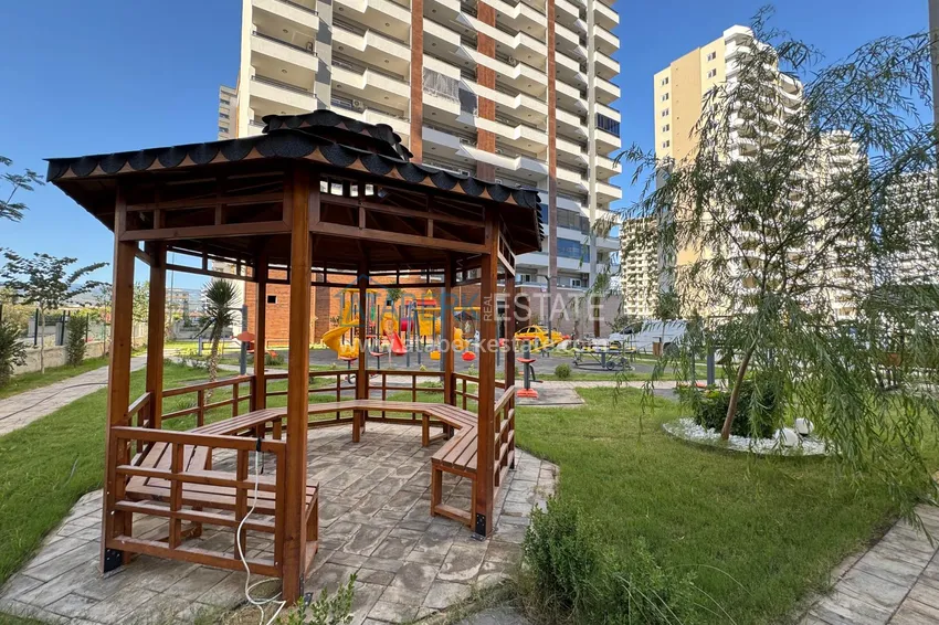 One bedroom apartment 75 m2 with sea view in Mersin, Arpaçbakhshish 12 