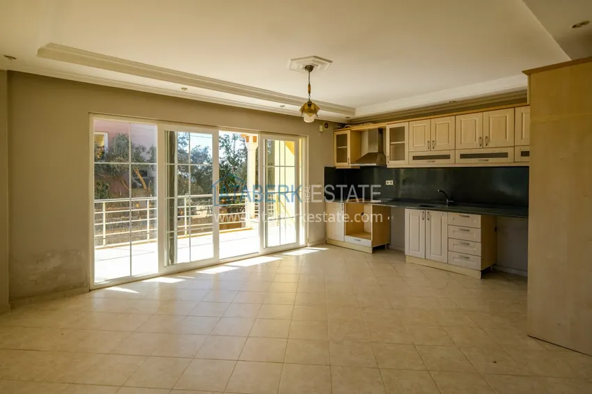 Purchase  Three-storey villa in Alanya - Demirtash district. Suitable for citizenship and residence permits  4 