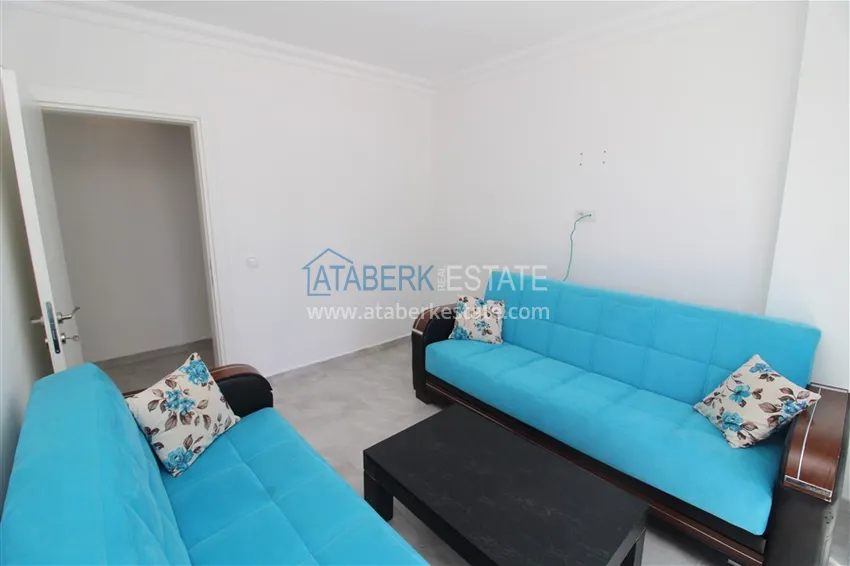 Purchase Two-bedroom apartment with furniture and separate kitchen apartment in Mahmutlar 13 