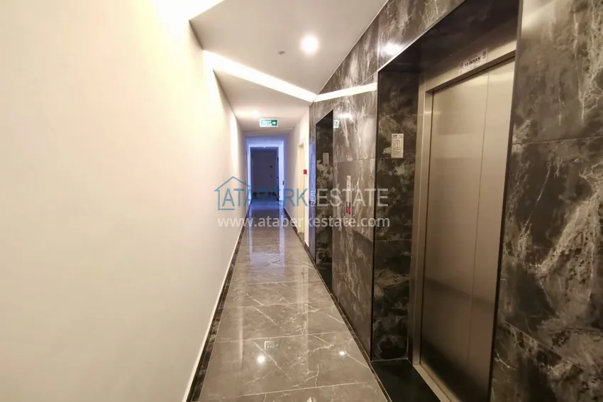 Turnkey three-room apartment in the center of Alanya, just 5 minutes from Cleopatra Beach 13 