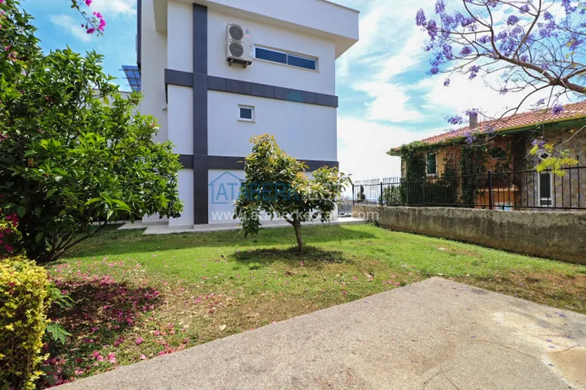 Luxury villa with panoramic views of the sea and the castle in Alanya — Kucukhasbahce district 13 