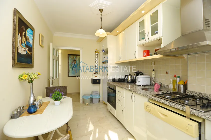 Purchase Turnkey 2+1 apartment with glazed cormorants and sea views in the center of Alanya 13