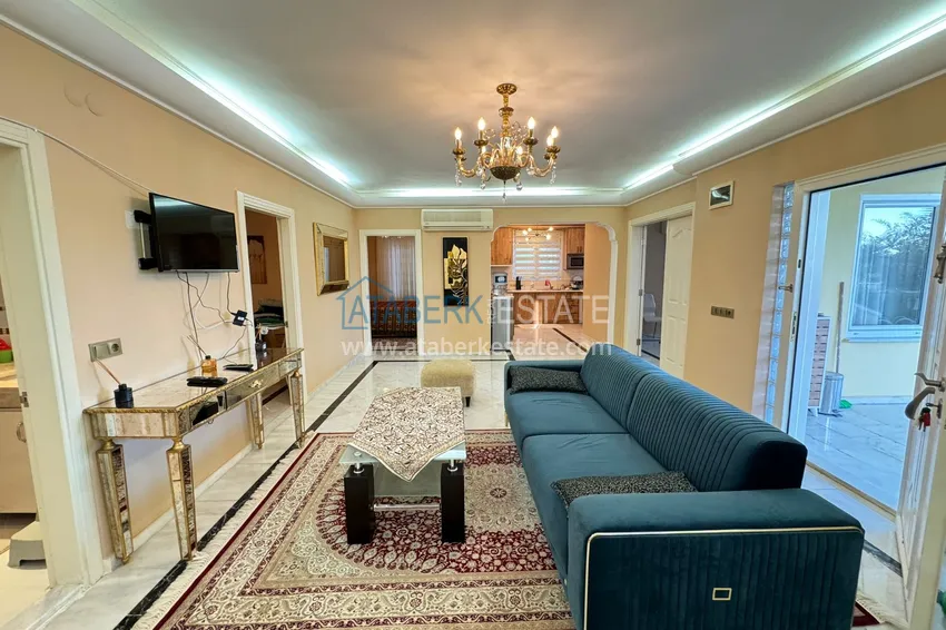 Purchase  One-storey furnished villa with panoramic views and private pool in Mahmutlar 2 