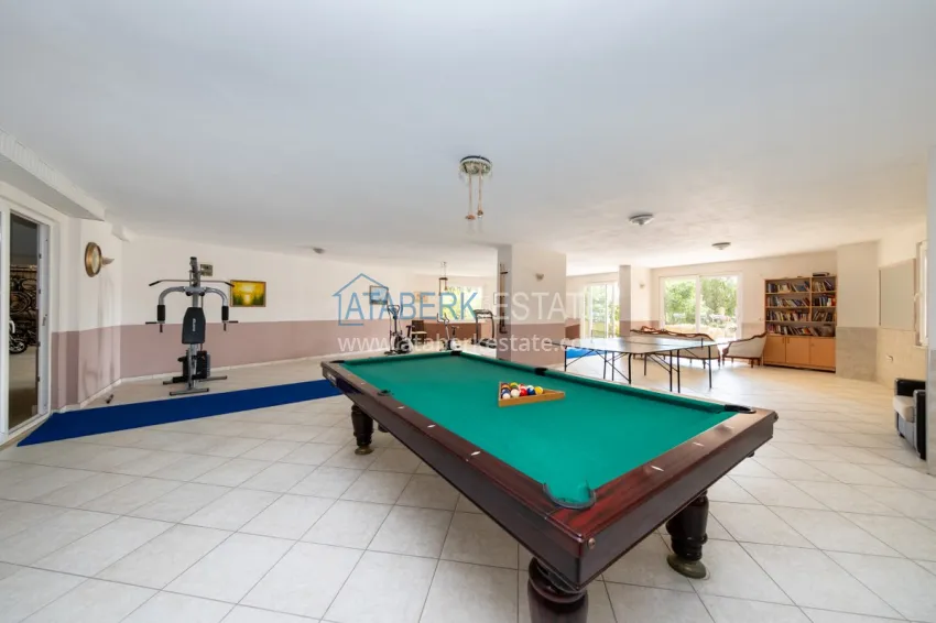 Property for a residence permit in Alanya. 2+1 apartment in Cikcilli area 18 