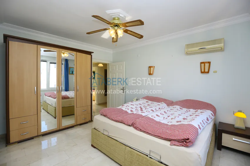Purchase Turnkey 2+1 apartment with glazed cormorants and sea views in the center of Alanya 15