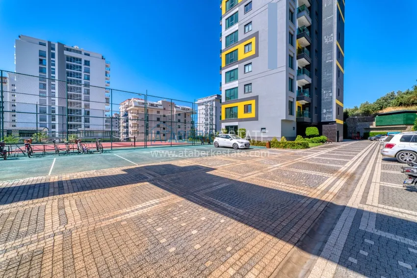 Turnkey two-bedroom apartment in Mahmutlar in a modern complex 15 