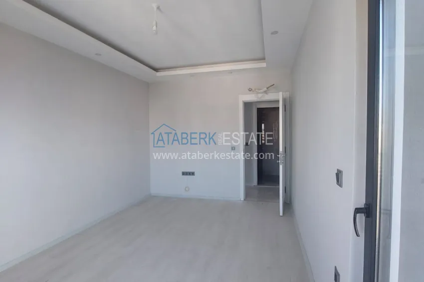 Purchase New buildings in Alanya! 2+1 apartment with separate kitchen in Avsallar 15 