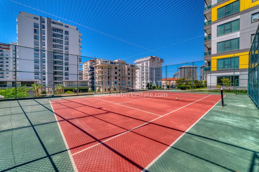 Turnkey two-bedroom apartment in Mahmutlar in a modern complex 16 