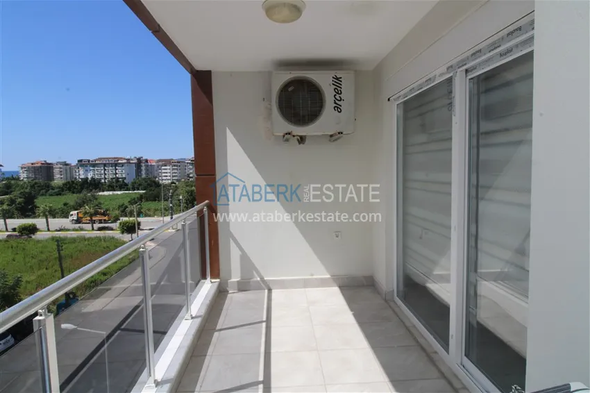 Purchase Two-bedroom apartment with furniture and separate kitchen apartment in Mahmutlar 20 