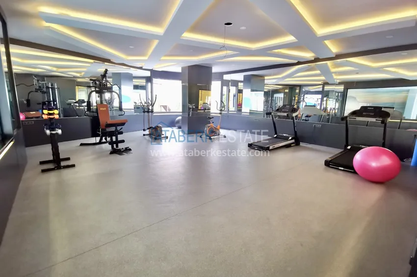 Turnkey three-room apartment in the center of Alanya, just 5 minutes from Cleopatra Beach 18 