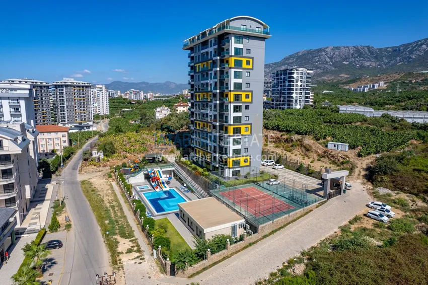 Turnkey two-bedroom apartment in Mahmutlar in a modern complex 1 