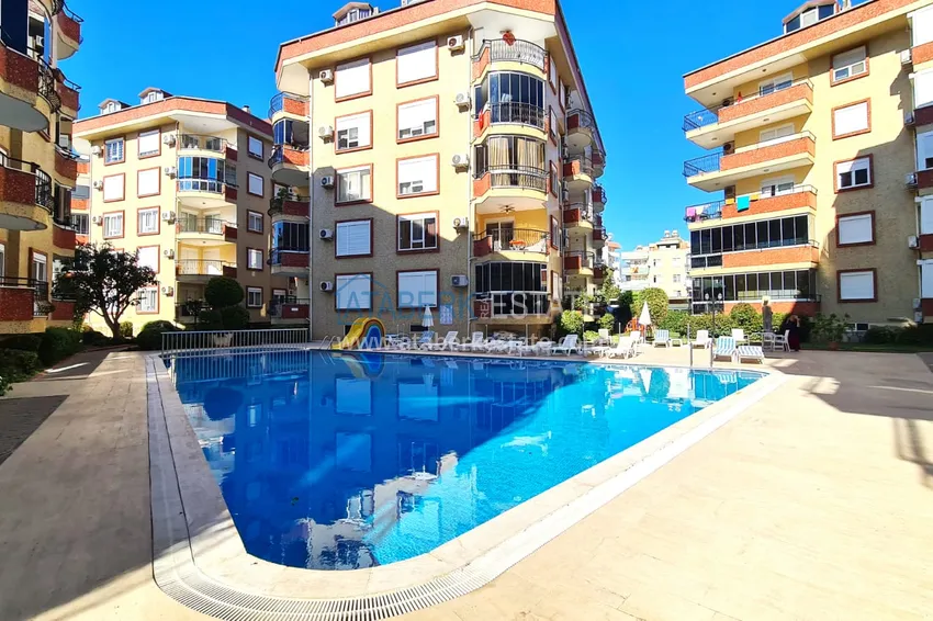 2+1 apartment with furniture and a glazed balcony just 300 meters from the sea, Oba district - Alanya 1 