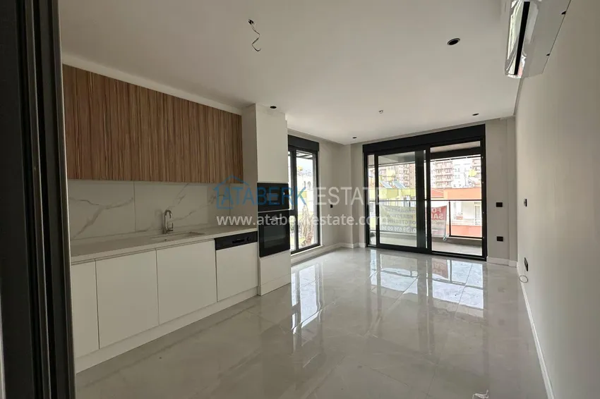 Purchase  New buildings in Alanya! 2+1 apartment in a modern residential complex with infrastructure — the center of Alanya 2 