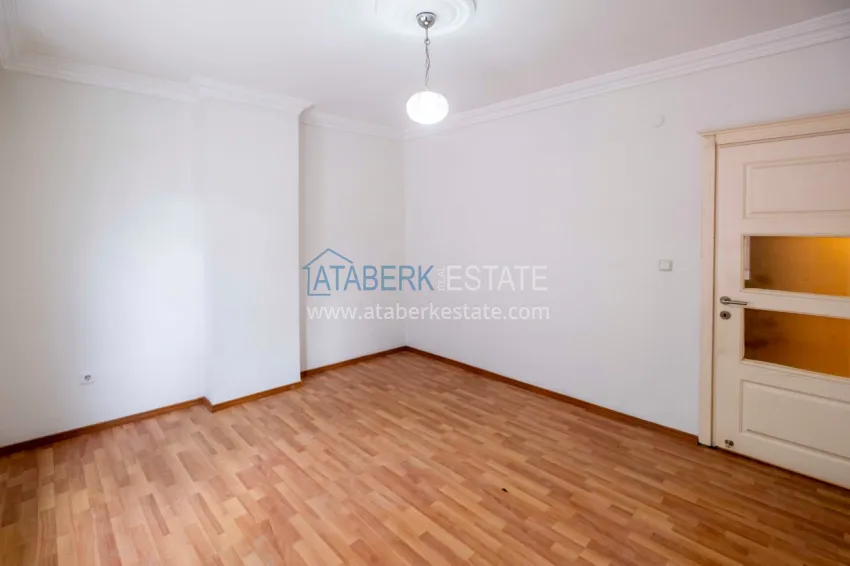 Purchase Two bedroom apartment in the center of Mahmutlar with mountain views 17 