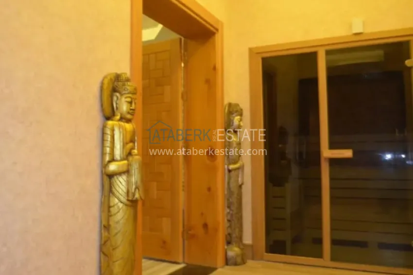 One bedroom apartment in the center of Alanya with furniture and access to a private beach 22