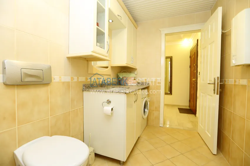 Purchase Turnkey 2+1 apartment with glazed cormorants and sea views in the center of Alanya 22