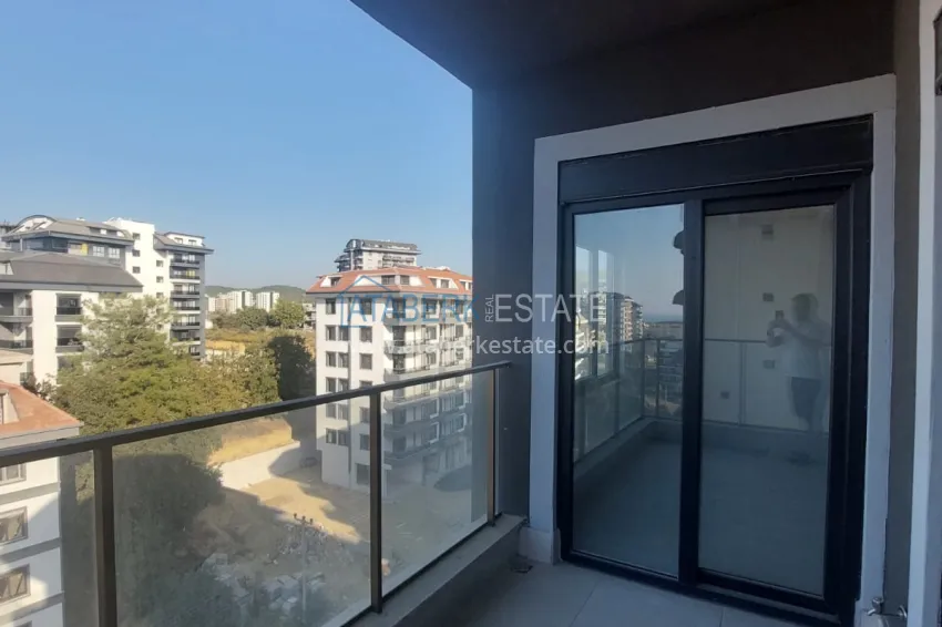 Purchase New buildings in Alanya! 2+1 apartment with separate kitchen in Avsallar 22 