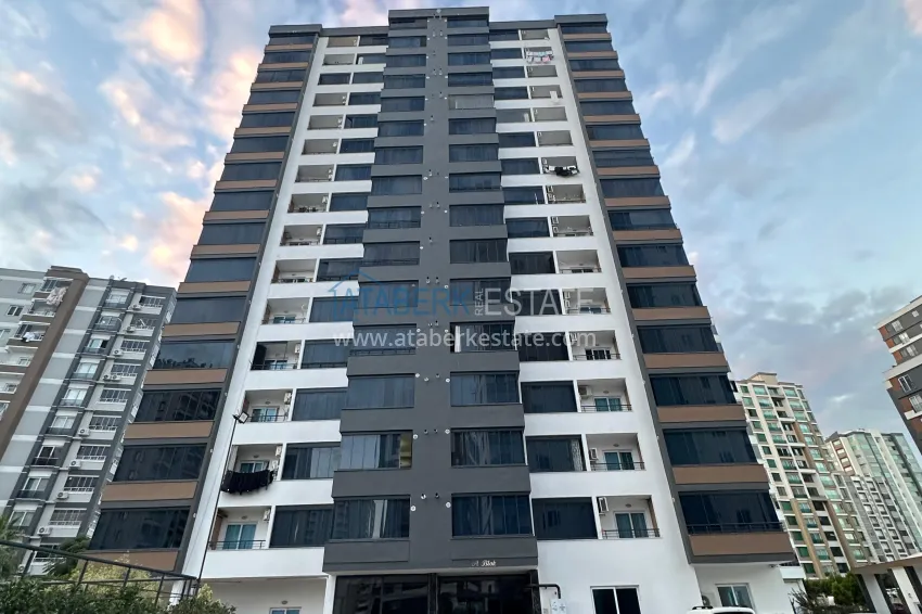 Furnished two-bedroom apartment with panoramic sea views in Soli district, Mersin 2 