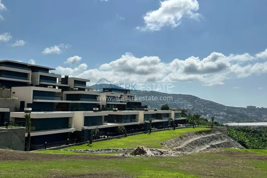 New luxury villa complex in Alanya, Mahmutlar district 1