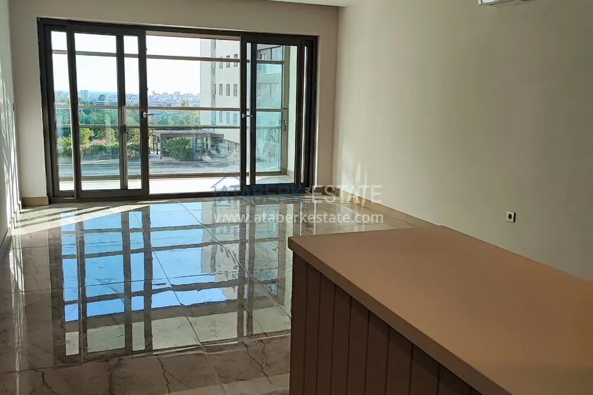 Purchase  An apartment with a separate kitchen, a dressing room and a glazed balcony in Antalya, Kepez 2 