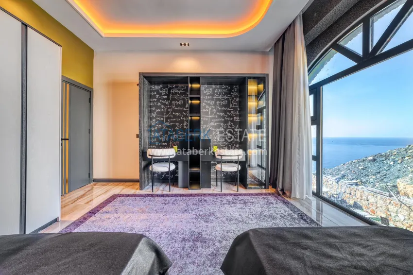 Purchase A fashionable triplex with an exclusive design in Kargicak district, Alanya 38 
