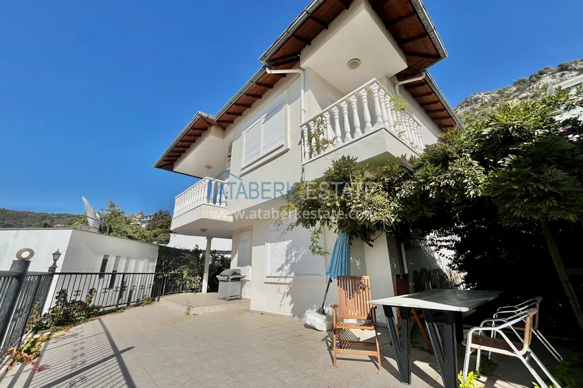 Private two-storey villa in Alanya! Real estate for a residence permit  3 