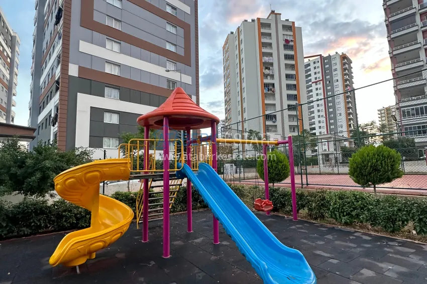 Furnished two-bedroom apartment with panoramic sea views in Soli district, Mersin 3 