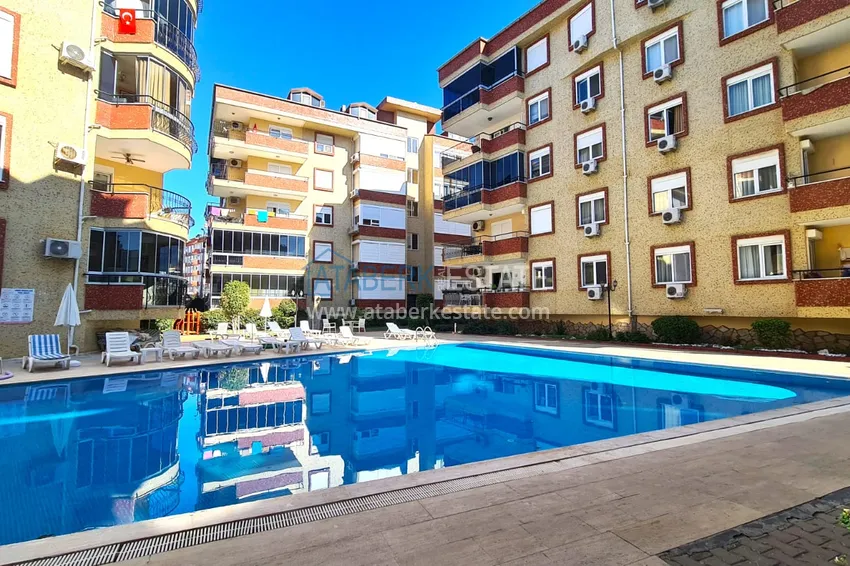 2+1 apartment with furniture and a glazed balcony just 300 meters from the sea, Oba district - Alanya 3 