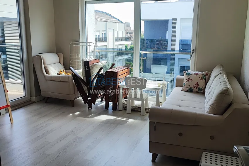 Purchase  Urgent sale! Furnished three-room apartment in Antalya - Konyaalti, Liman 3 