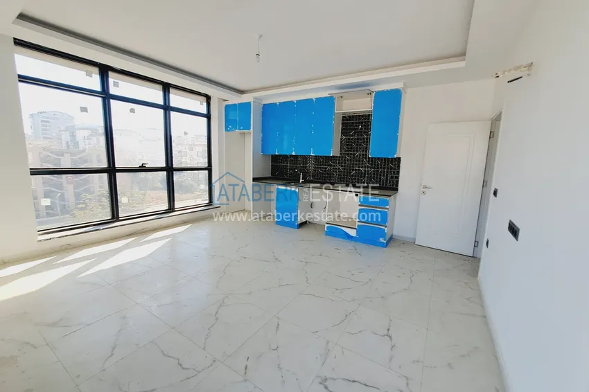 Purchase New buildings in Alanya! One bedroom apartment with mountain views directly from the owner, Mahmutlar district 4