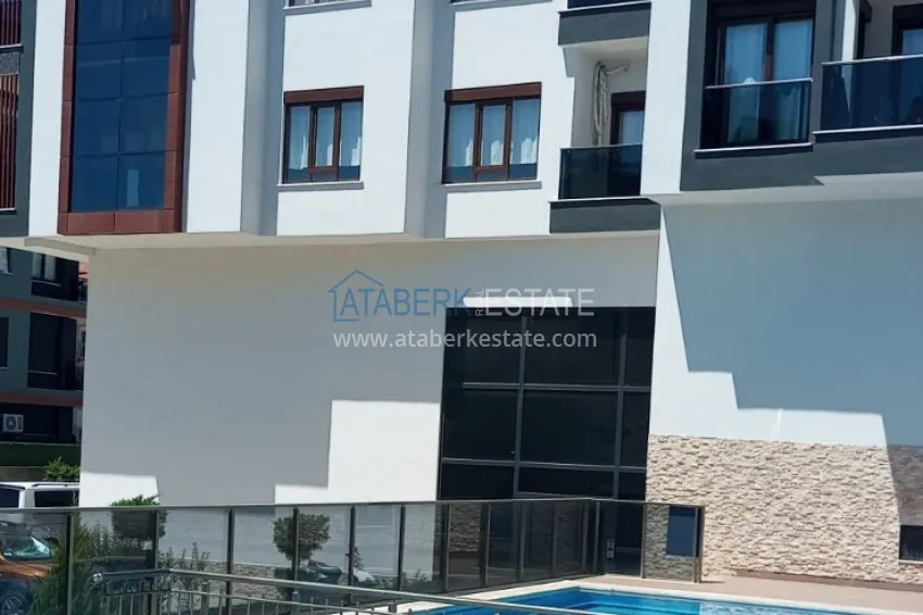 Two-bedroom apartment in a comfortable complex — Alanya, Oba district 4 