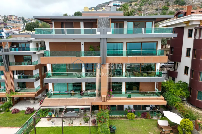 Four-room linear apartment with separate kitchen in the center of Alanya — Hasbahce 3 