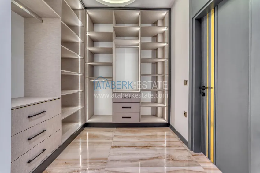 Purchase A fashionable triplex with an exclusive design in Kargicak district, Alanya 44 