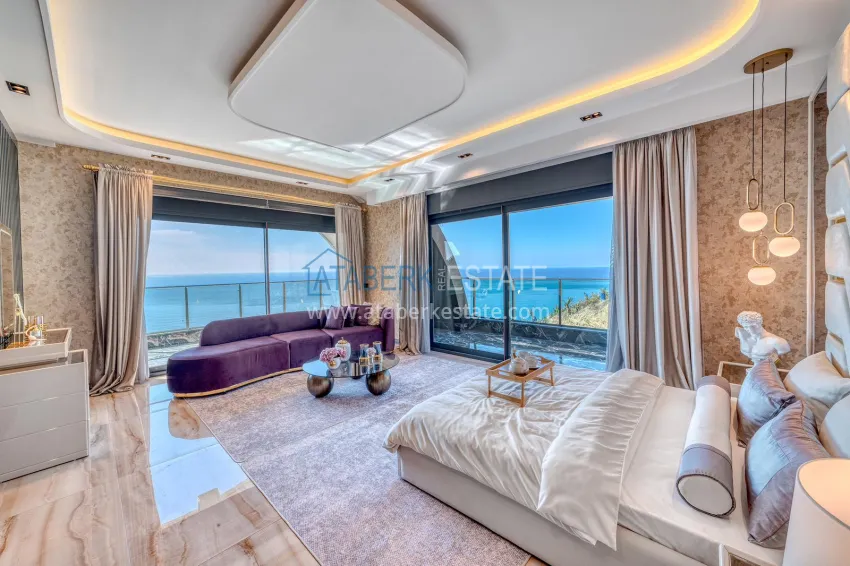 Purchase A fashionable triplex with an exclusive design in Kargicak district, Alanya 46 