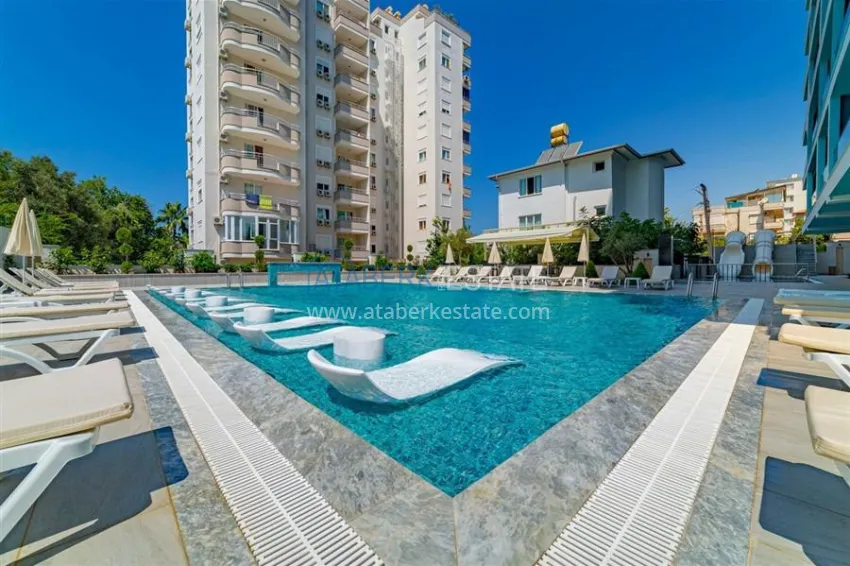One bedroom apartment with furniture and a glazed balcony in Mahmutlar, Alanya 4 