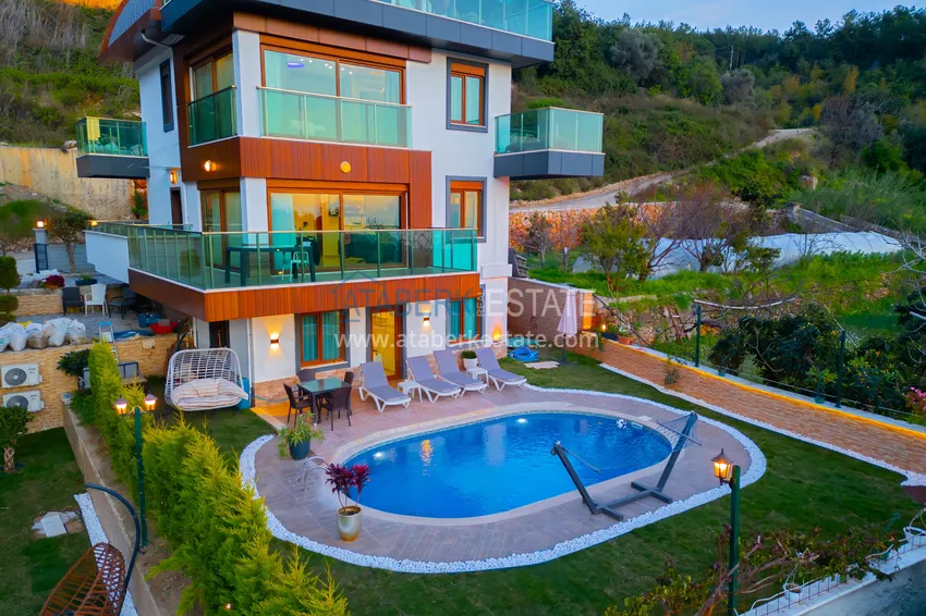 Turnkey villas in Alanya, suitable for citizenship and rent — Alanya, Bektash district 6 