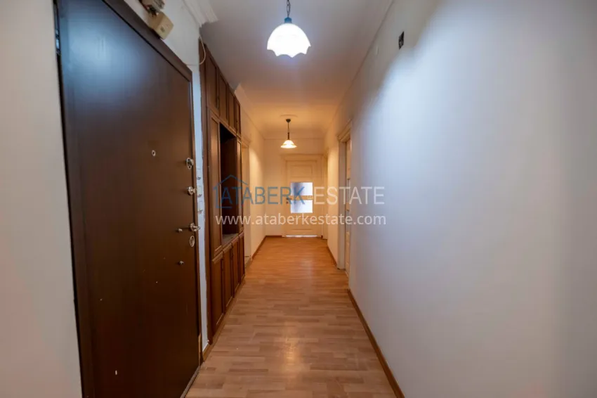 Purchase Two bedroom apartment in the center of Mahmutlar with mountain views 1 