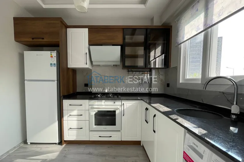 Purchase One bedroom apartment with new furniture, separate kitchen and 2 balconies in Mersin, Tomyuk 6