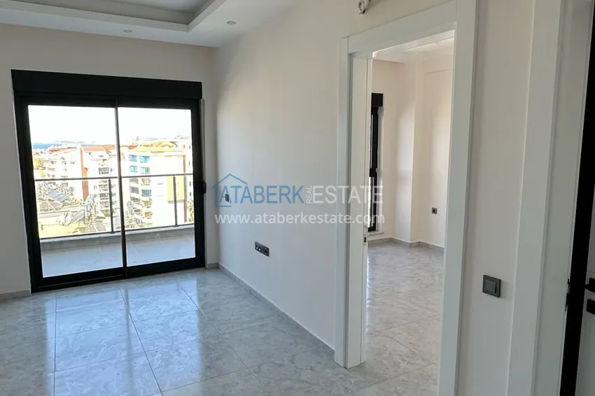 Purchase  One bedroom apartment with sea view in a new complex — Alanya, Avsallar district 4 