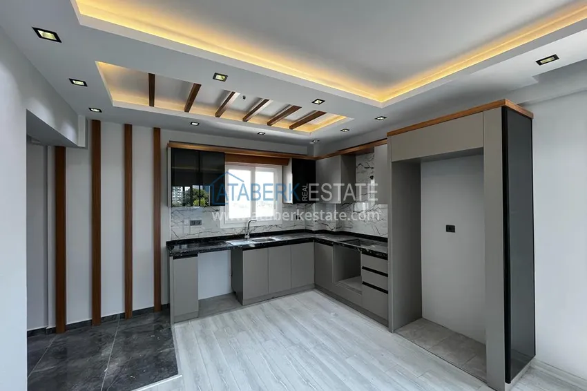 Purchase  Finished three-room penthouse in Mersin, Arpachbakhshish 5 