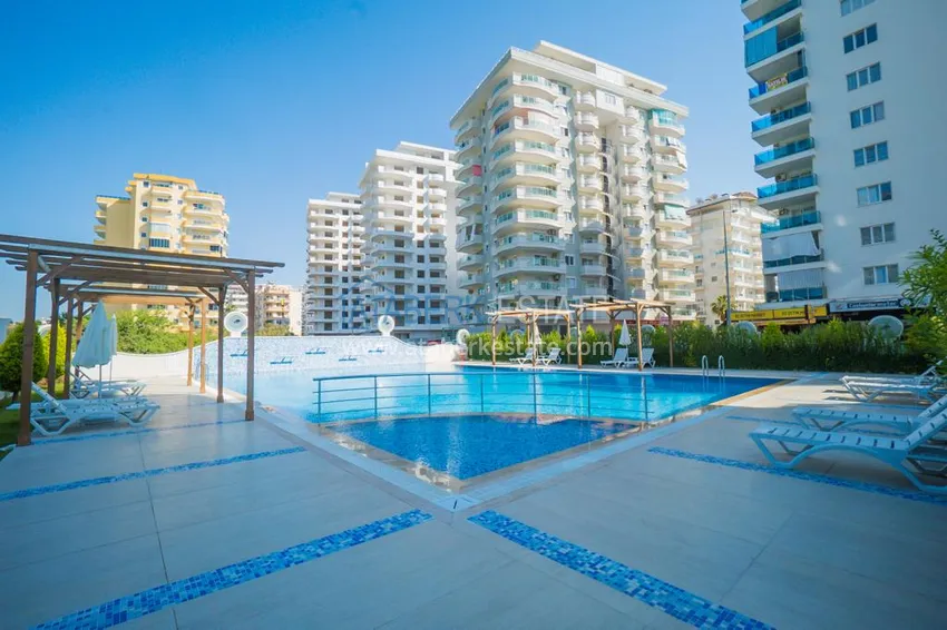 Two-bedroom apartment with furniture and separate kitchen apartment in Mahmutlar 6 