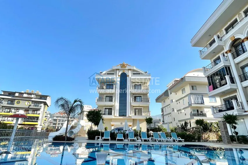 Furnished three-room apartment in a prestigious area of Alanya, Oba 5 