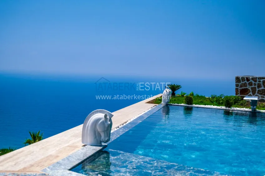 A fashionable triplex with an exclusive design in Kargicak district, Alanya 5 