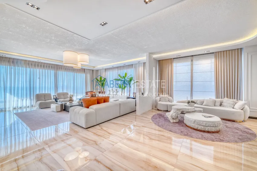 Purchase A fashionable triplex with an exclusive design in Kargicak district, Alanya 5 